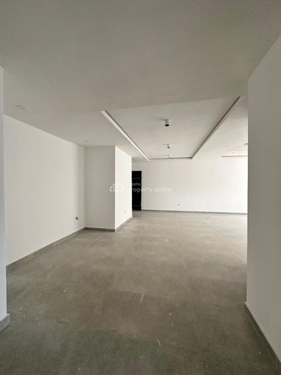 Beautifully Designed 4 Bedroom Apartment with a Study Room and Bq, in a Strategic Location, Lekki Phase 1, Lekki, Lagos, Flat / Apartment for Sale