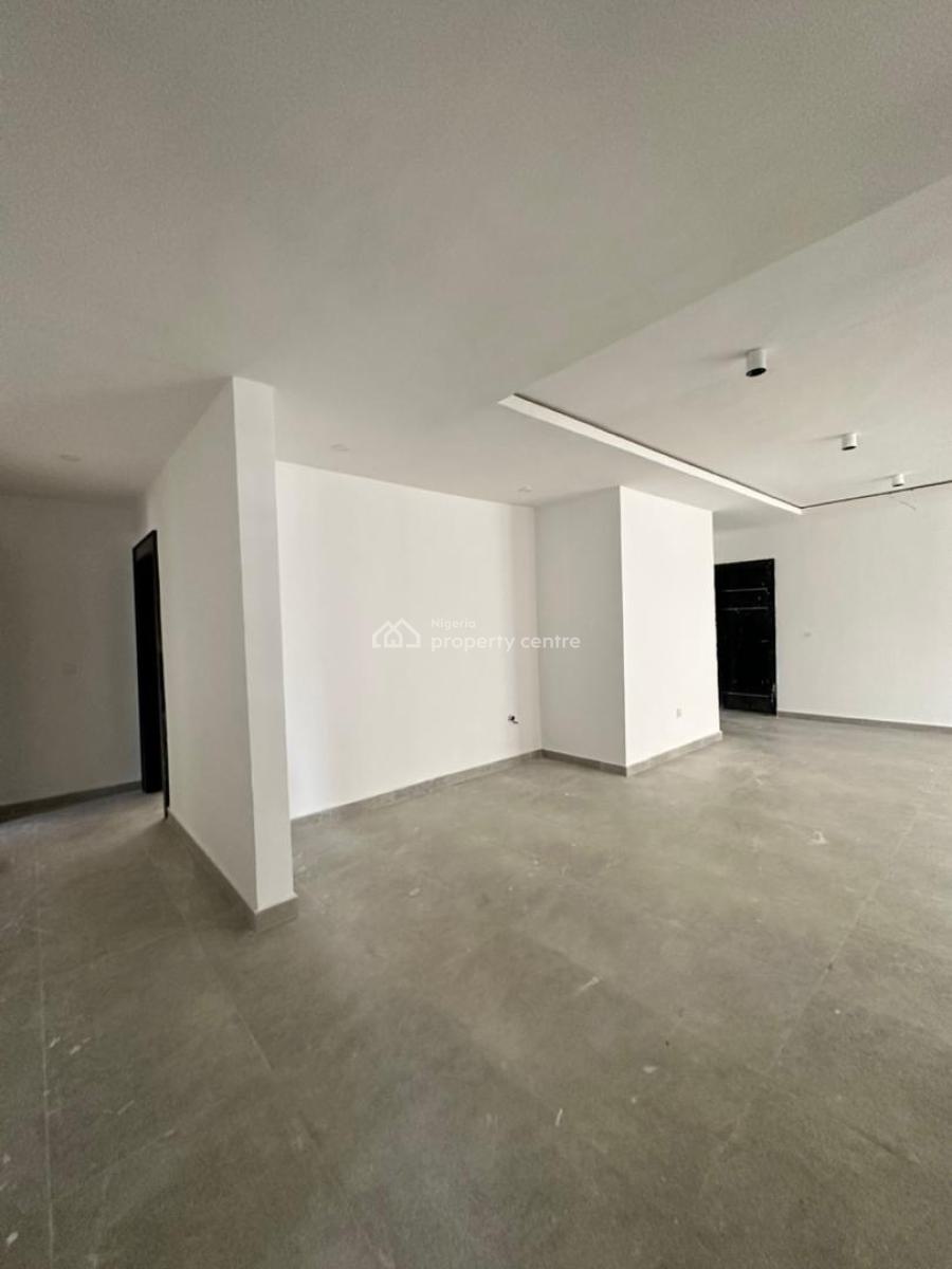 Beautifully Designed 4 Bedroom Apartment with a Study Room and Bq, in a Strategic Location, Lekki Phase 1, Lekki, Lagos, Flat / Apartment for Sale