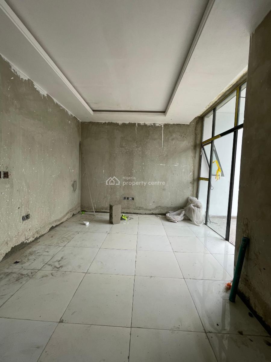 Well Built 4 Bedroom Terraced Duplex with Bq in a Secure Location, Lekki Phase 1, Lekki, Lagos, House for Sale