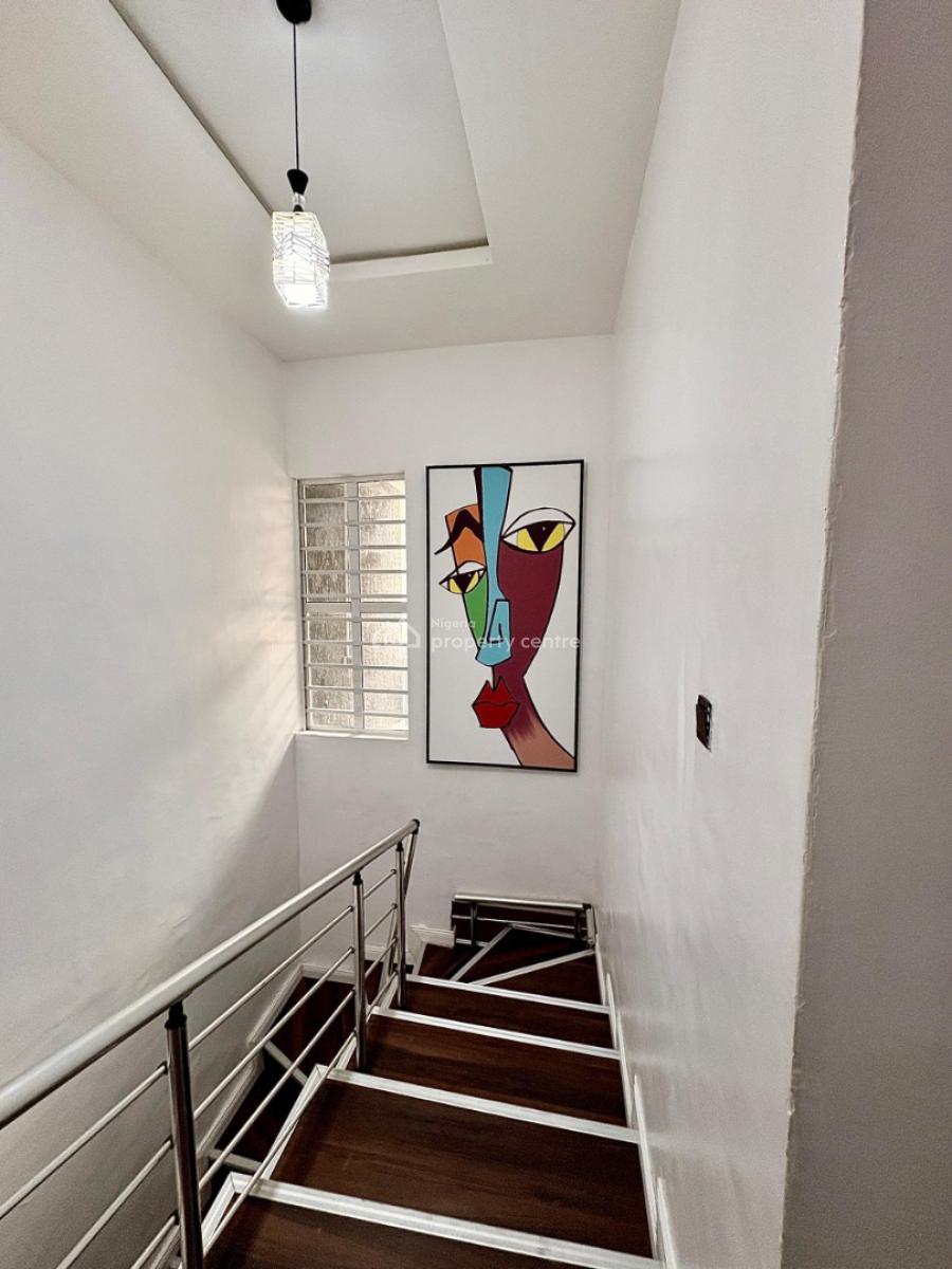 Family Vacation Home, Road 32 Ikota Villa Estate, Ikota, Lekki, Lagos, Terraced Duplex Short Let