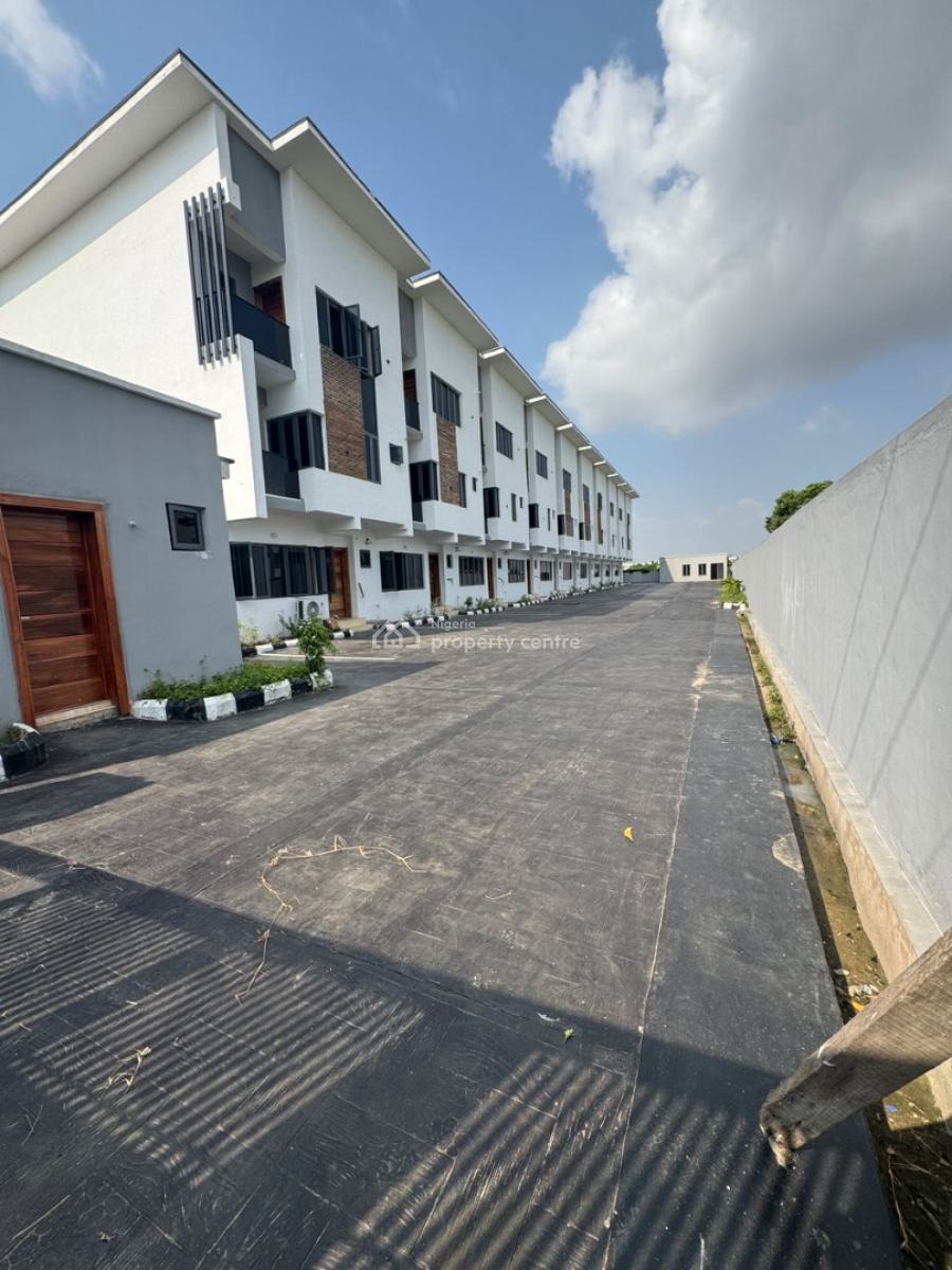 4 Bedroom Terrace Duplex with Bq and Swimming Pool, By Jeremiah Ugwu, Lekki Phase 1, Lekki, Lagos, Flat / Apartment for Rent