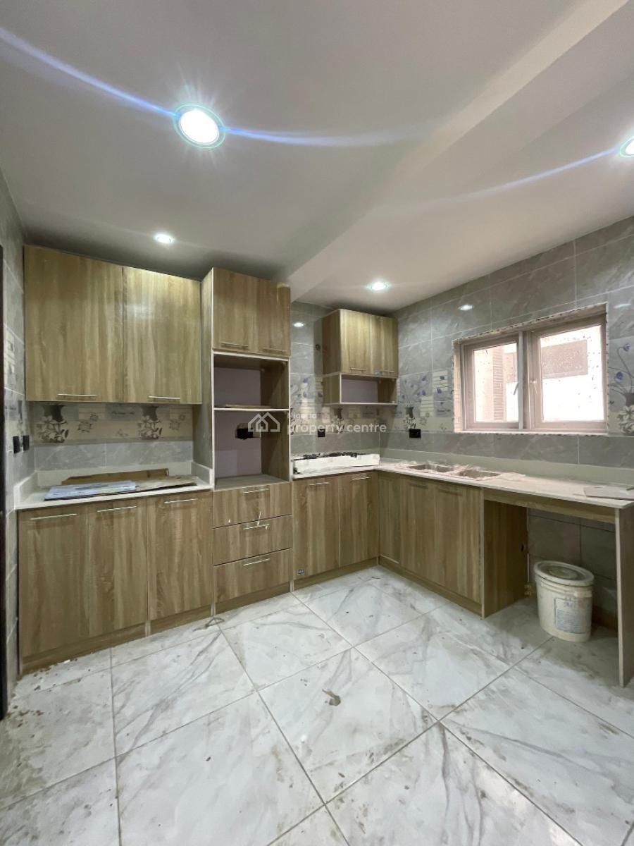 Exquisitely Built 4 Bedroom Terraced Duplex with Bq, Lekki Phase 1, Lekki, Lagos, Terraced Duplex for Sale