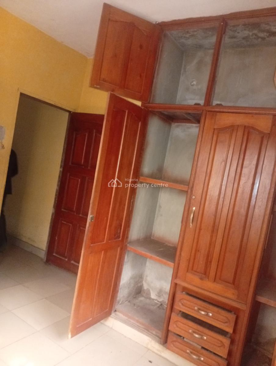 a Decent Renovated 3bedroom with Modern Facilities at Isheri, in Secured at Isheri Olofin Alimosho, Isheri Olofin, Alimosho, Lagos, Flat / Apartment for Rent