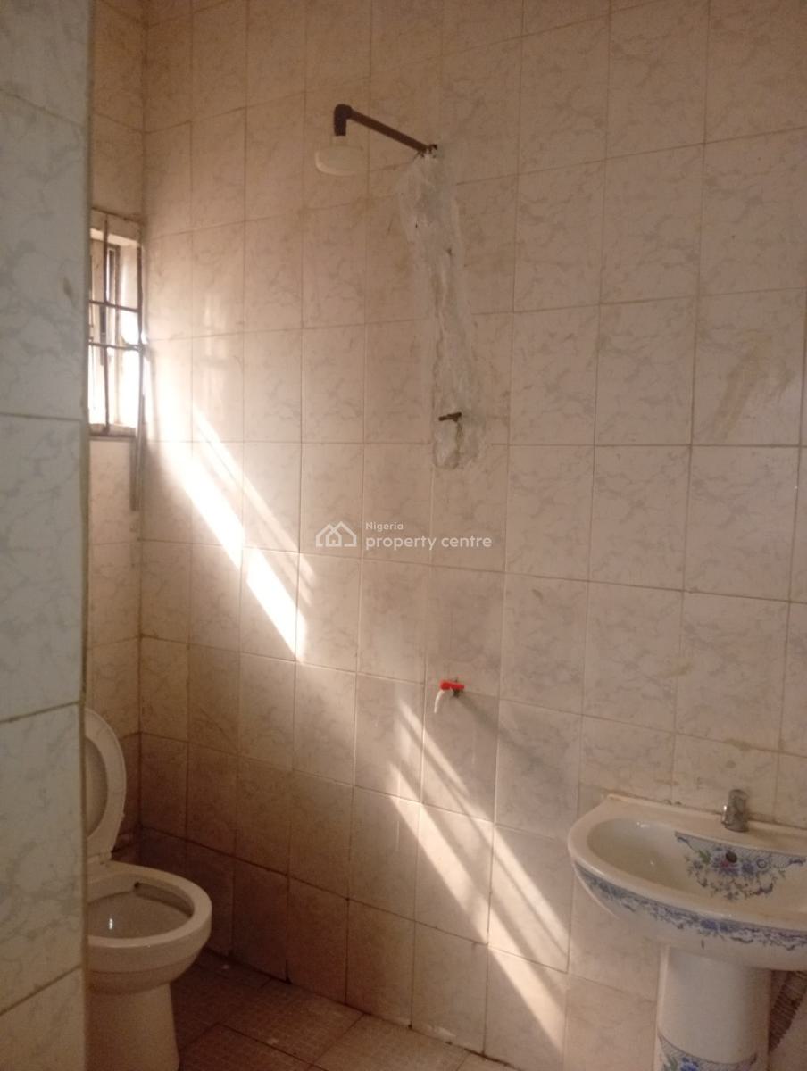 a Decent Renovated 3bedroom with Modern Facilities at Isheri, in Secured at Isheri Olofin Alimosho, Isheri Olofin, Alimosho, Lagos, Flat / Apartment for Rent