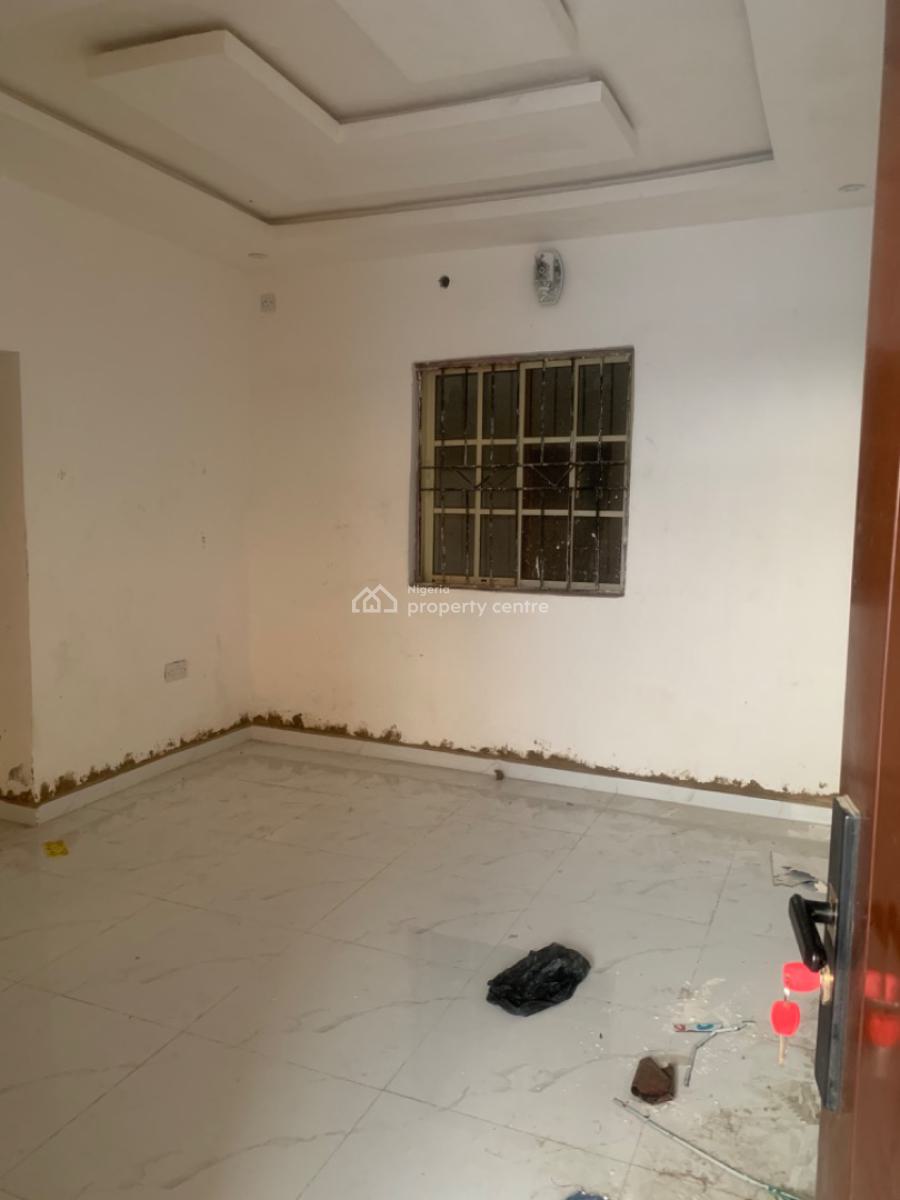 Luxury 2 Bedroom Flat, Gra Phase 1, Magodo, Lagos, Flat / Apartment for Rent