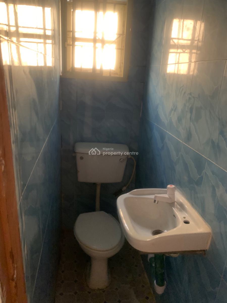 Luxury 2 Bedroom Flat, Gra Phase 1, Magodo, Lagos, Flat / Apartment for Rent