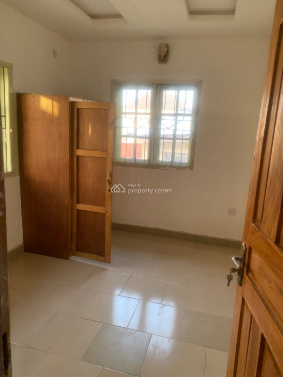 Luxury 2 Bedroom Flat, Gra Phase 1, Magodo, Lagos, Flat / Apartment for Rent