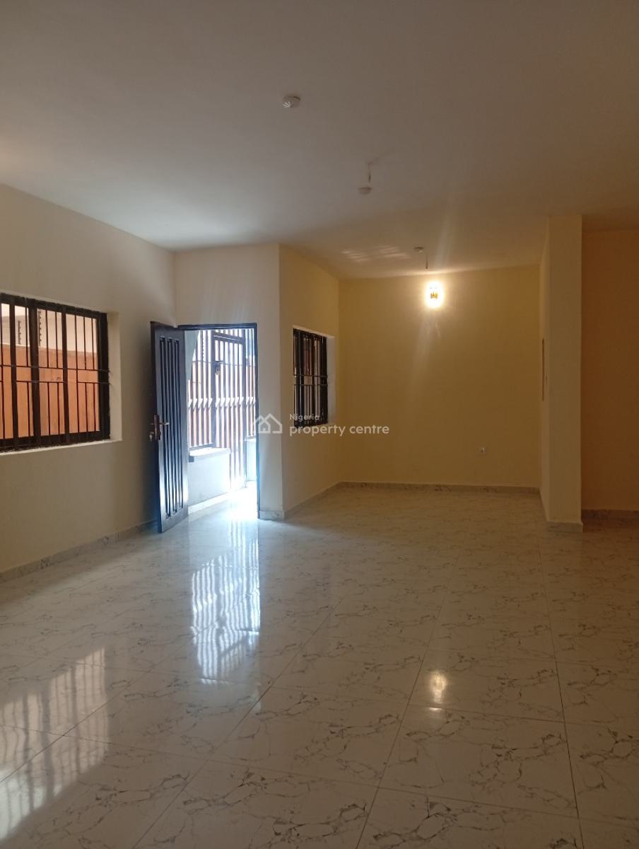 a Decent Spacious Renovated 3bedroom with Modern Facilities, All Tiles, in Secured Unity Estate Egbeda Alimosho, Egbeda, Alimosho, Lagos, Flat / Apartment for Rent