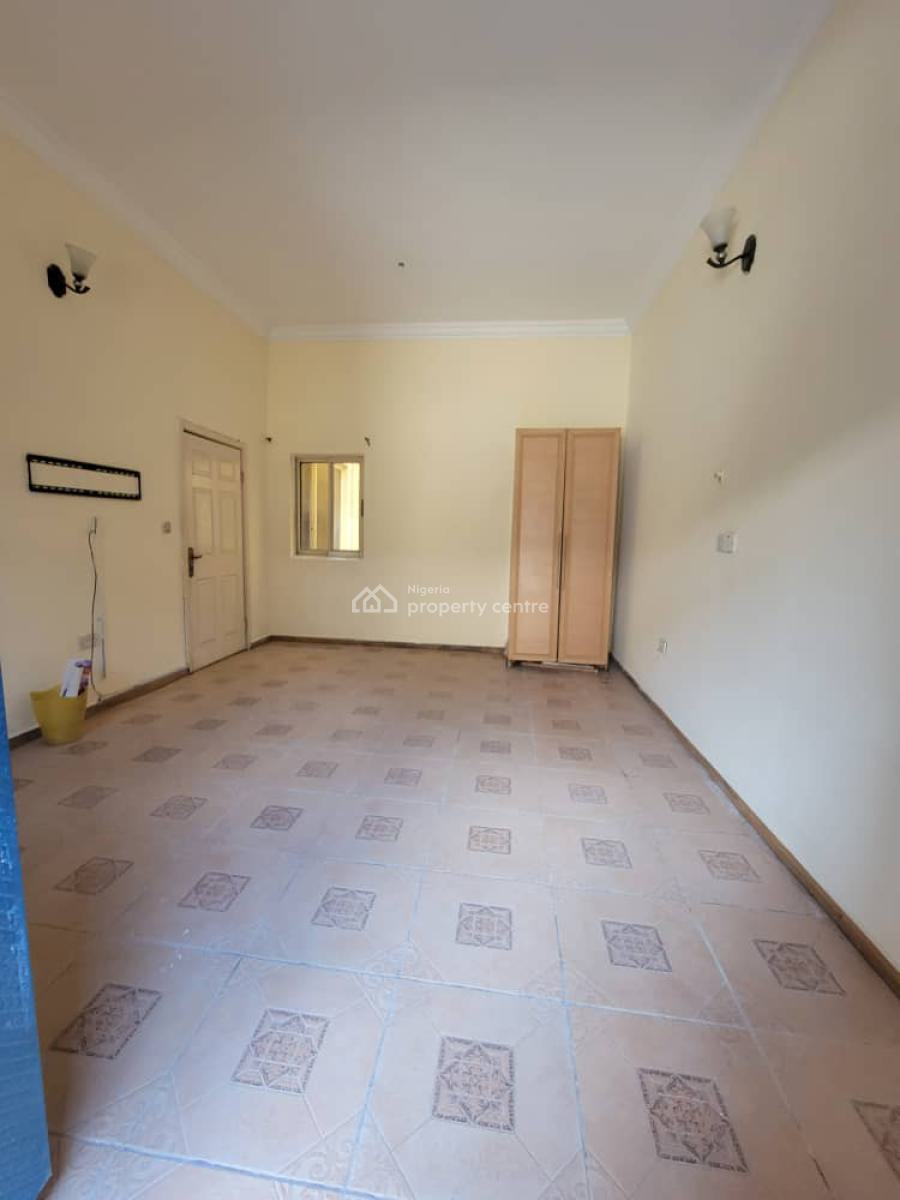Spacious Self-contained, Lekki Phase 1, Lekki, Lagos, Self Contain (single Rooms) for Rent