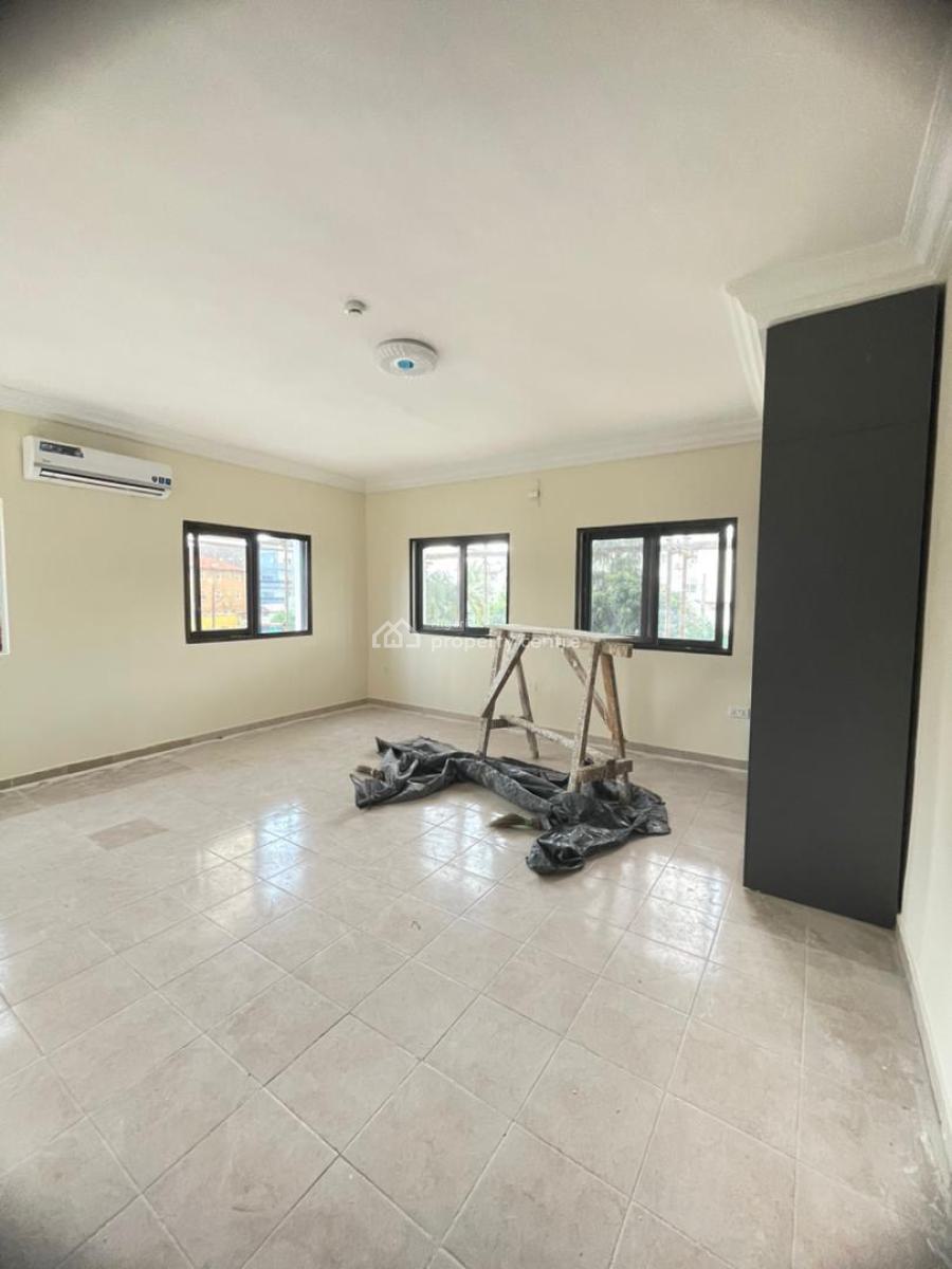 3 Bedrooms, Lekki Phase 1, Lekki, Lagos, Flat / Apartment for Rent