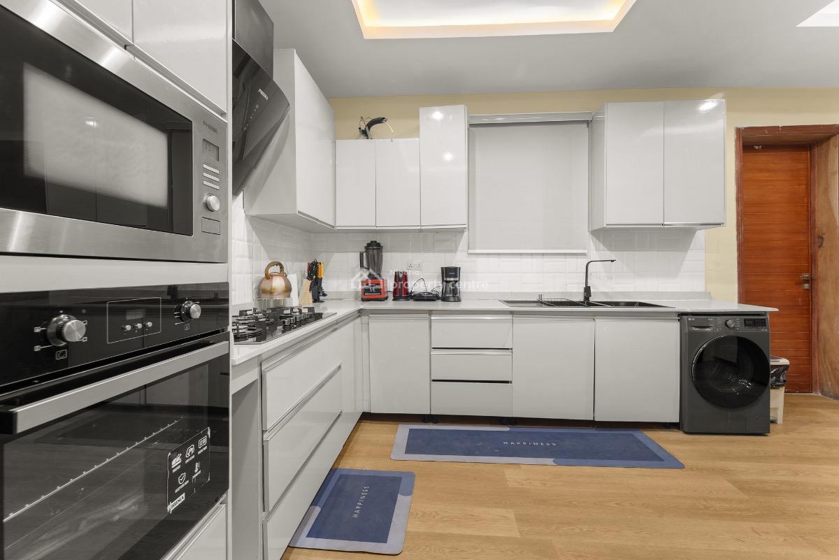 Exquisite 3 Bedroom Maisonette with Cinema & Pool, Kunle Ogunba Street, Lekki Phase 1, Lekki, Lagos, Flat / Apartment Short Let