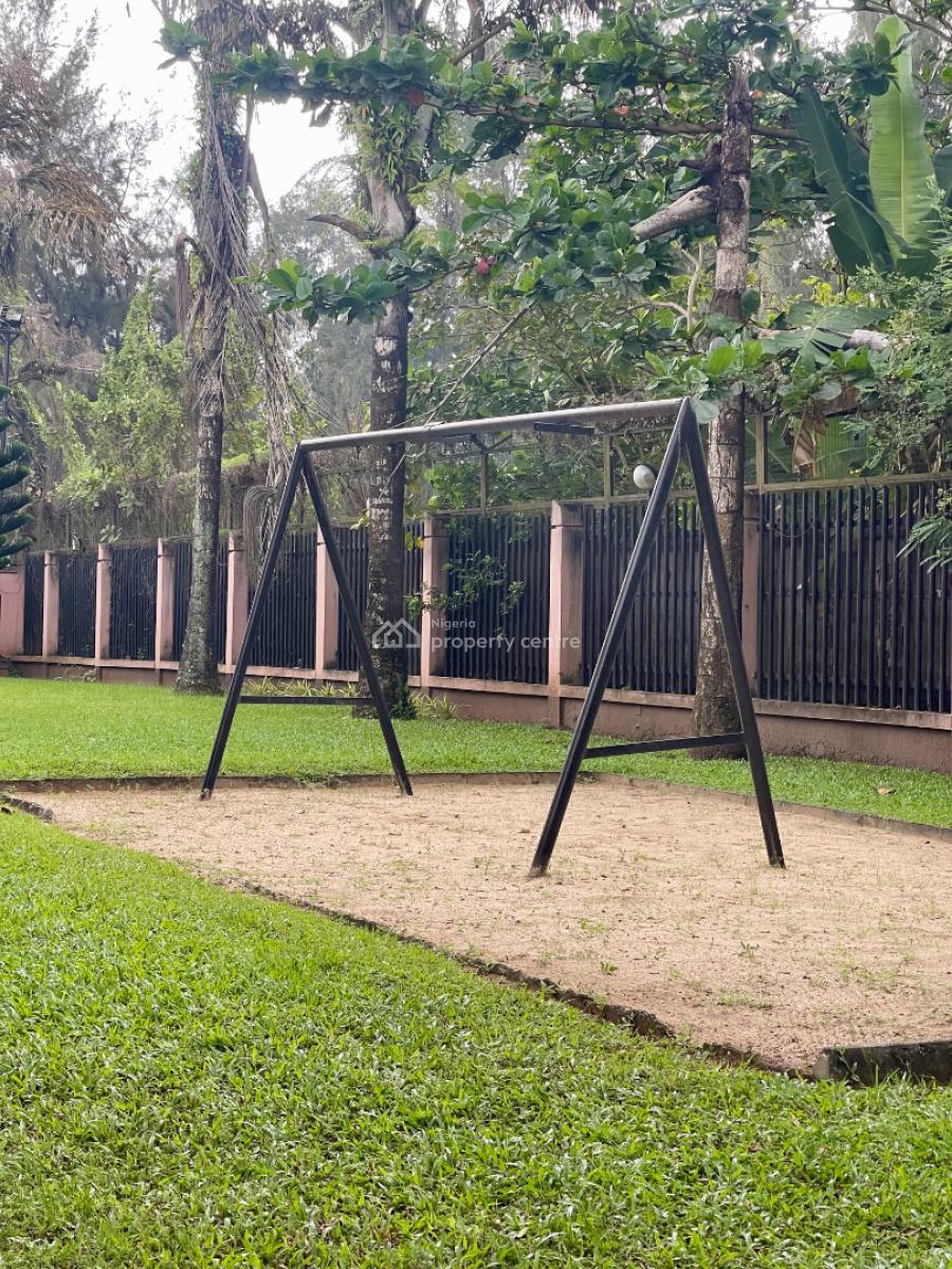 Homey 4br Townhouse, Off 1st Avenue, Banana Island, Ikoyi, Lagos, Terraced Duplex Short Let