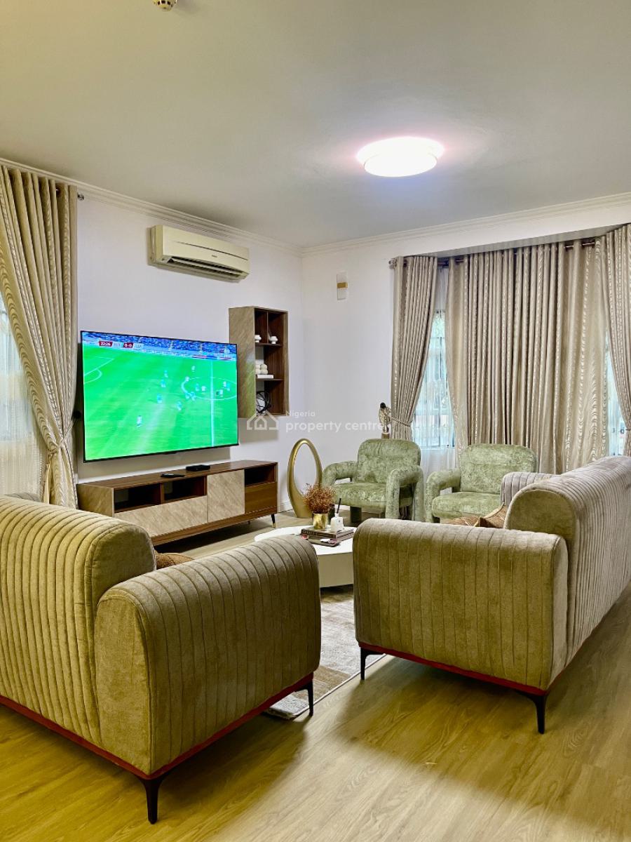 Homey 4br Townhouse, Off 1st Avenue, Banana Island, Ikoyi, Lagos, Terraced Duplex Short Let