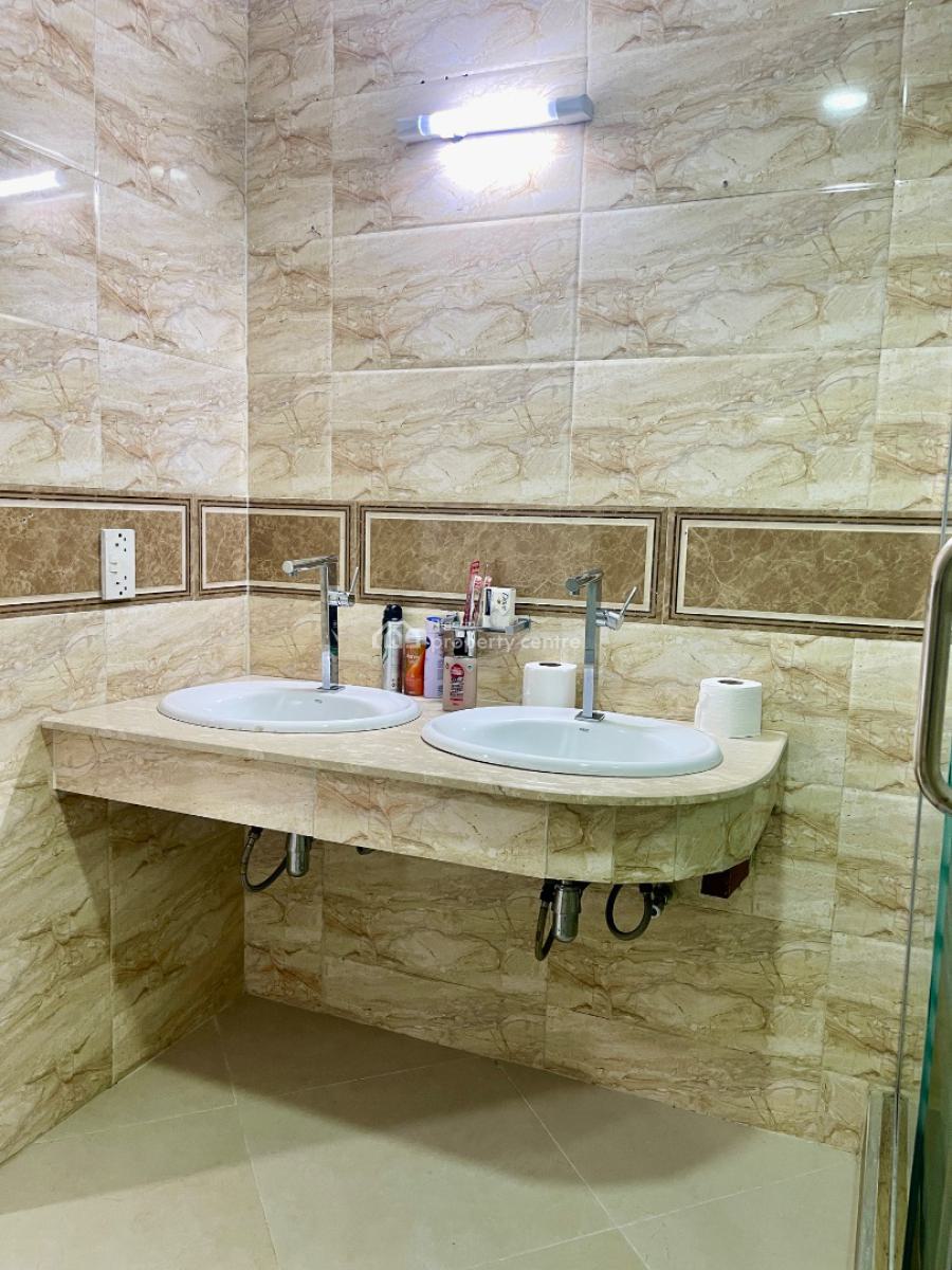 Homey 4br Townhouse, Off 1st Avenue, Banana Island, Ikoyi, Lagos, Terraced Duplex Short Let