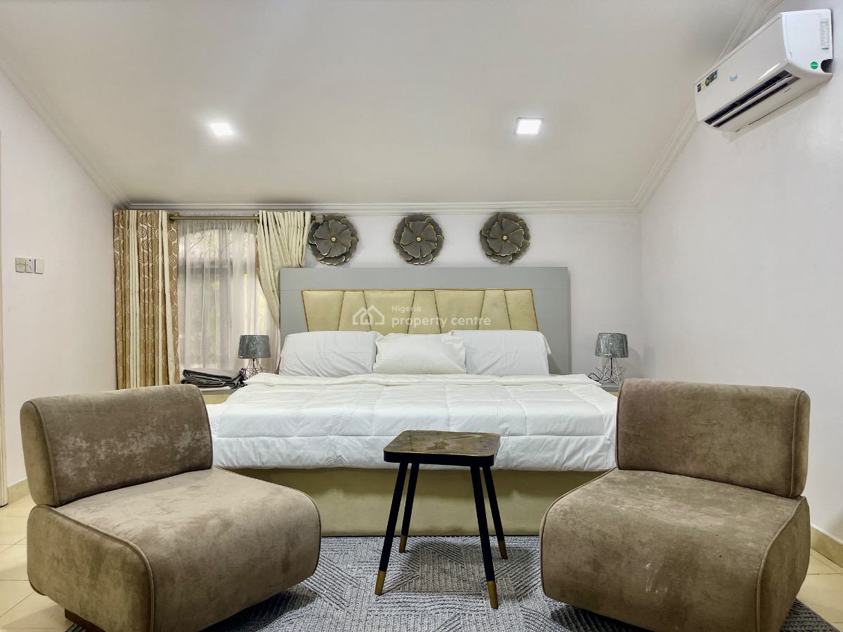 Homey 4br Townhouse, Off 1st Avenue, Banana Island, Ikoyi, Lagos, Terraced Duplex Short Let