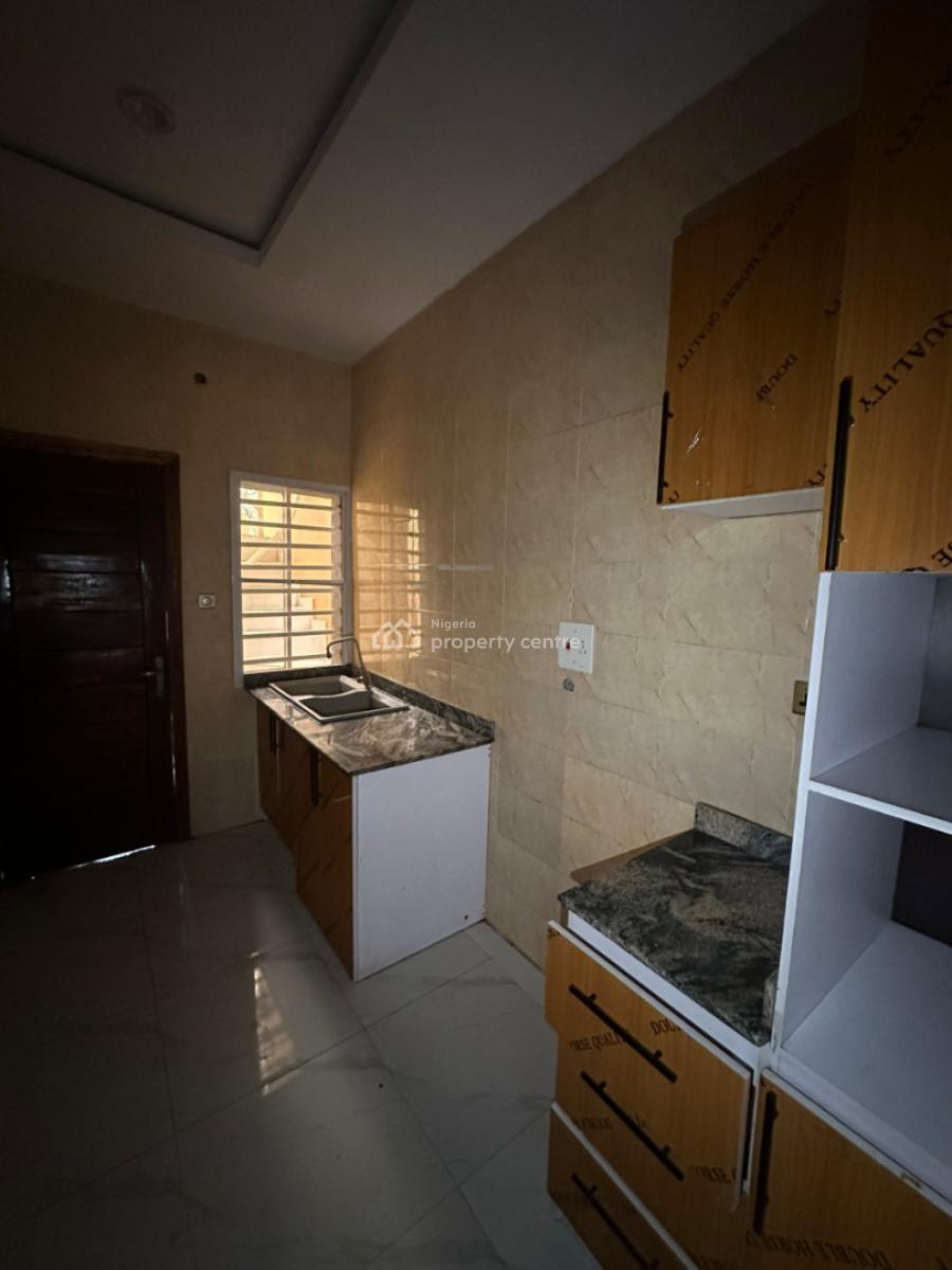2 Bedroom Flat, Ologolo, Lekki, Lagos, Flat / Apartment for Rent