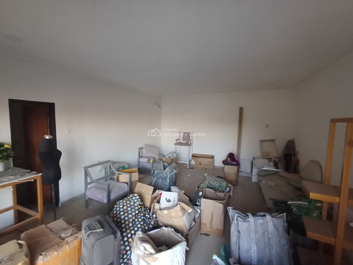 46sqm Office/ Shop Space on The Second Floor, Wuse 2, Abuja, Office Space for Rent