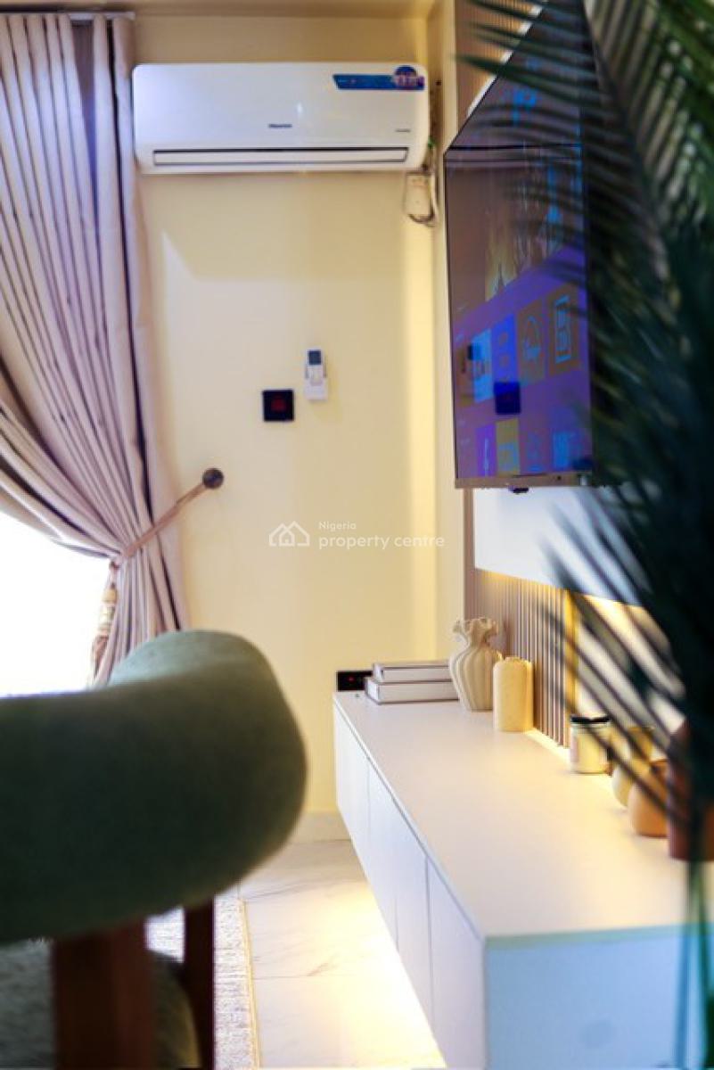Luxury 1 Bedroom Penthouse, Itedo Estate, Lekki Phase 1, Lekki, Lagos, Flat / Apartment Short Let
