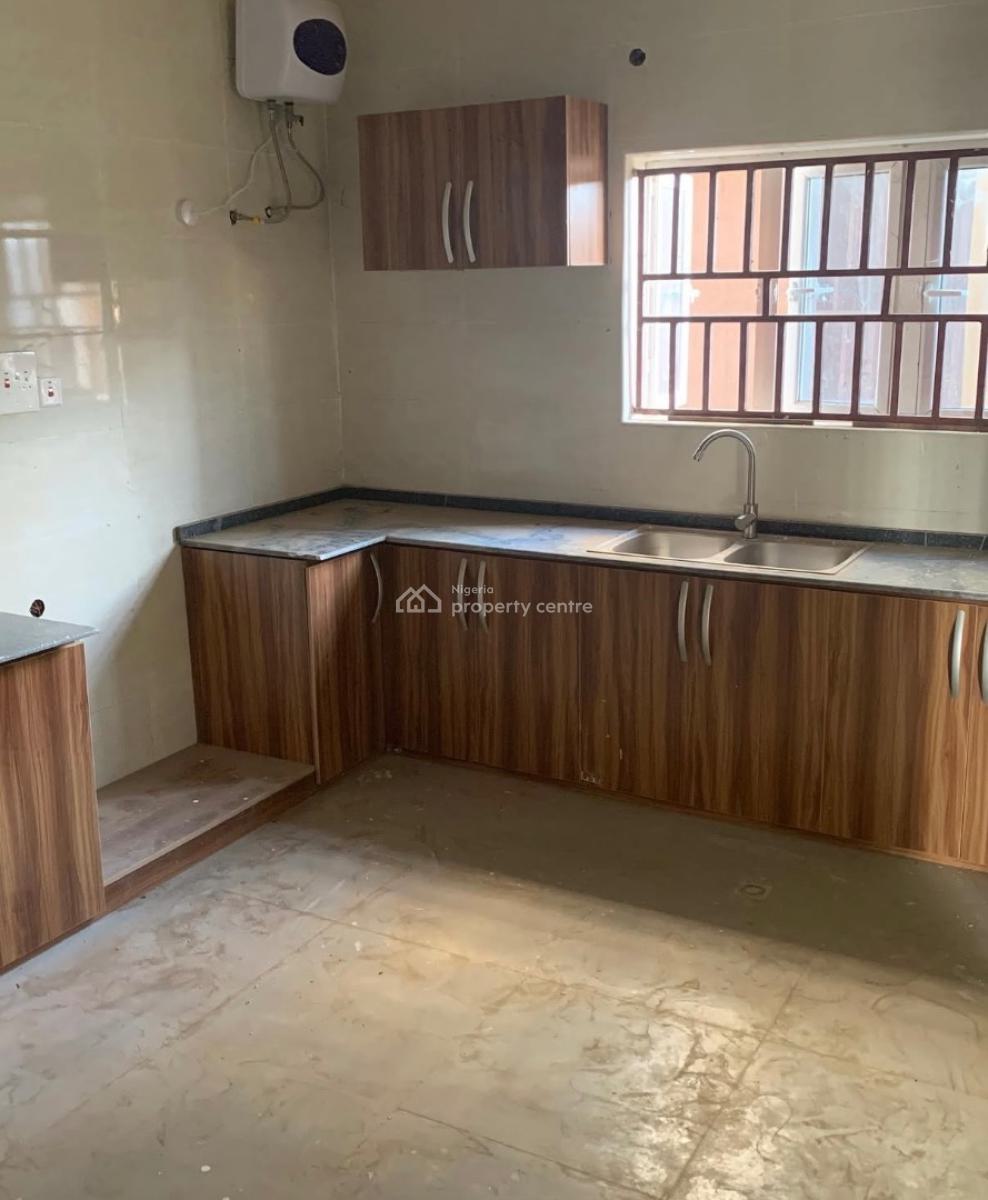 Standard 2bedrooms Apartment with Guest Toilet, Wuye, Wuye, Abuja, Block of Flats for Sale