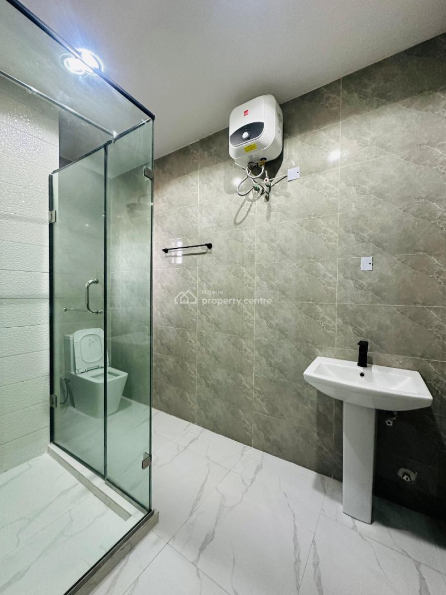 Newly Built and Secured  3 Bedroom Apartment in a Gated Estate, Lovely 3 Bedroom Apartment in a Secure Estate, Maryland, Lagos, Flat / Apartment for Sale