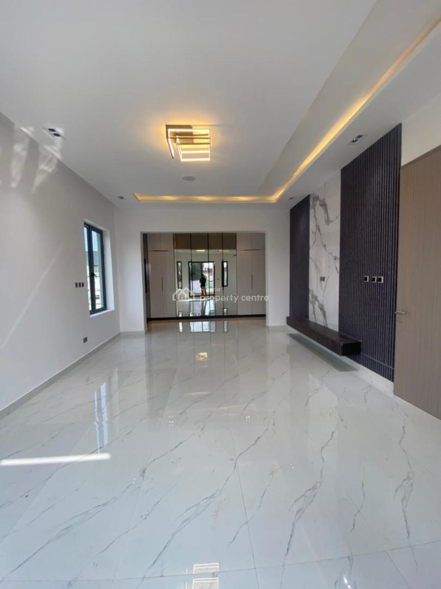 Exquisite 5 Bedroom Duplex with a Bq and a Pool, Lekki Phase 1, Lekki, Lagos, House for Sale