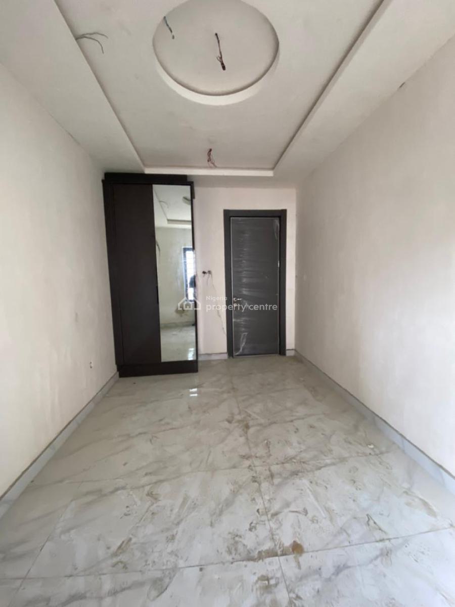 Massive 7 Bedroom Duplex with a Bq and Pool in a Serene Estate, Lekki Phase 1, Lekki, Lagos, House for Sale