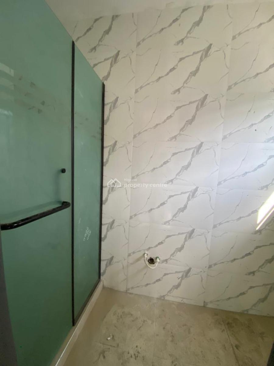 Massive 7 Bedroom Duplex with a Bq and Pool in a Serene Estate, Lekki Phase 1, Lekki, Lagos, House for Sale