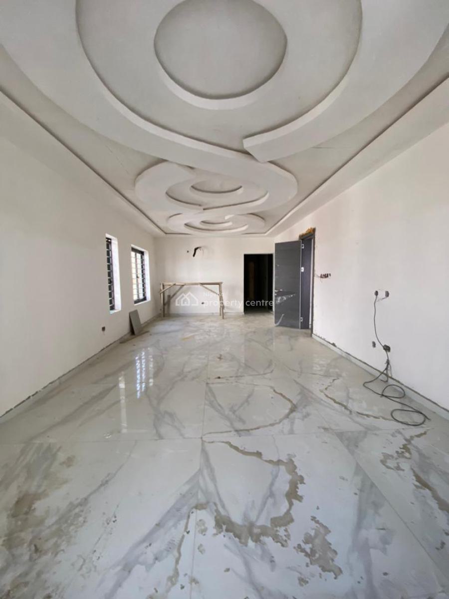 Massive 7 Bedroom Duplex with a Bq and Pool in a Serene Estate, Lekki Phase 1, Lekki, Lagos, House for Sale