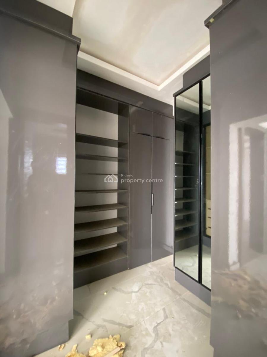 Massive 7 Bedroom Duplex with a Bq and Pool in a Serene Estate, Lekki Phase 1, Lekki, Lagos, House for Sale