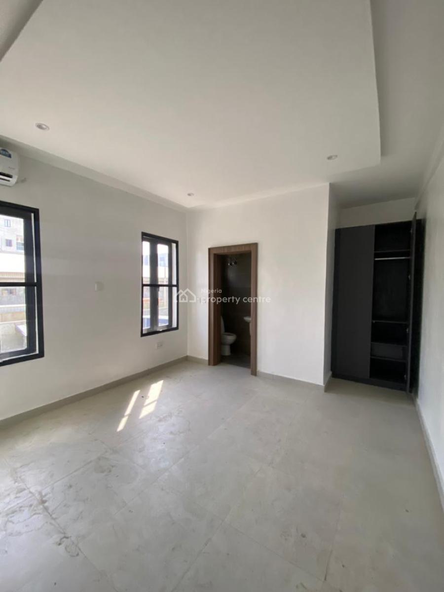 Gorgeous 4 Bedroom Terrace Duplex in a Gated Estate, Lekki Phase 1, Lekki, Lagos, House for Sale