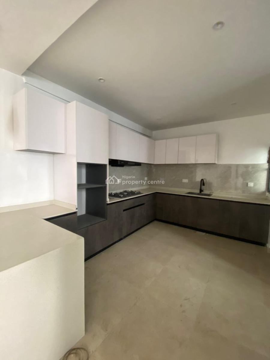Gorgeous 4 Bedroom Terrace Duplex in a Gated Estate, Lekki Phase 1, Lekki, Lagos, House for Sale