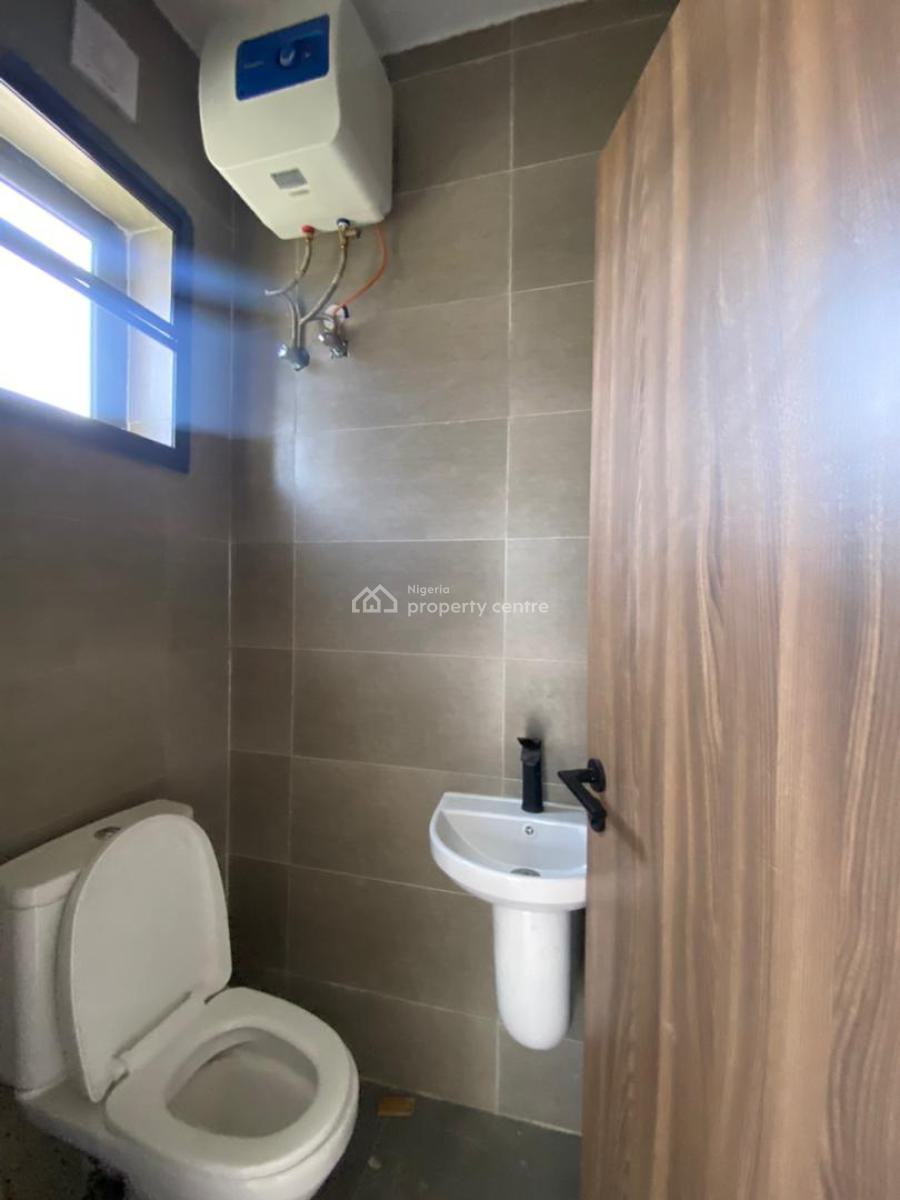 Gorgeous 4 Bedroom Terrace Duplex in a Gated Estate, Lekki Phase 1, Lekki, Lagos, House for Sale