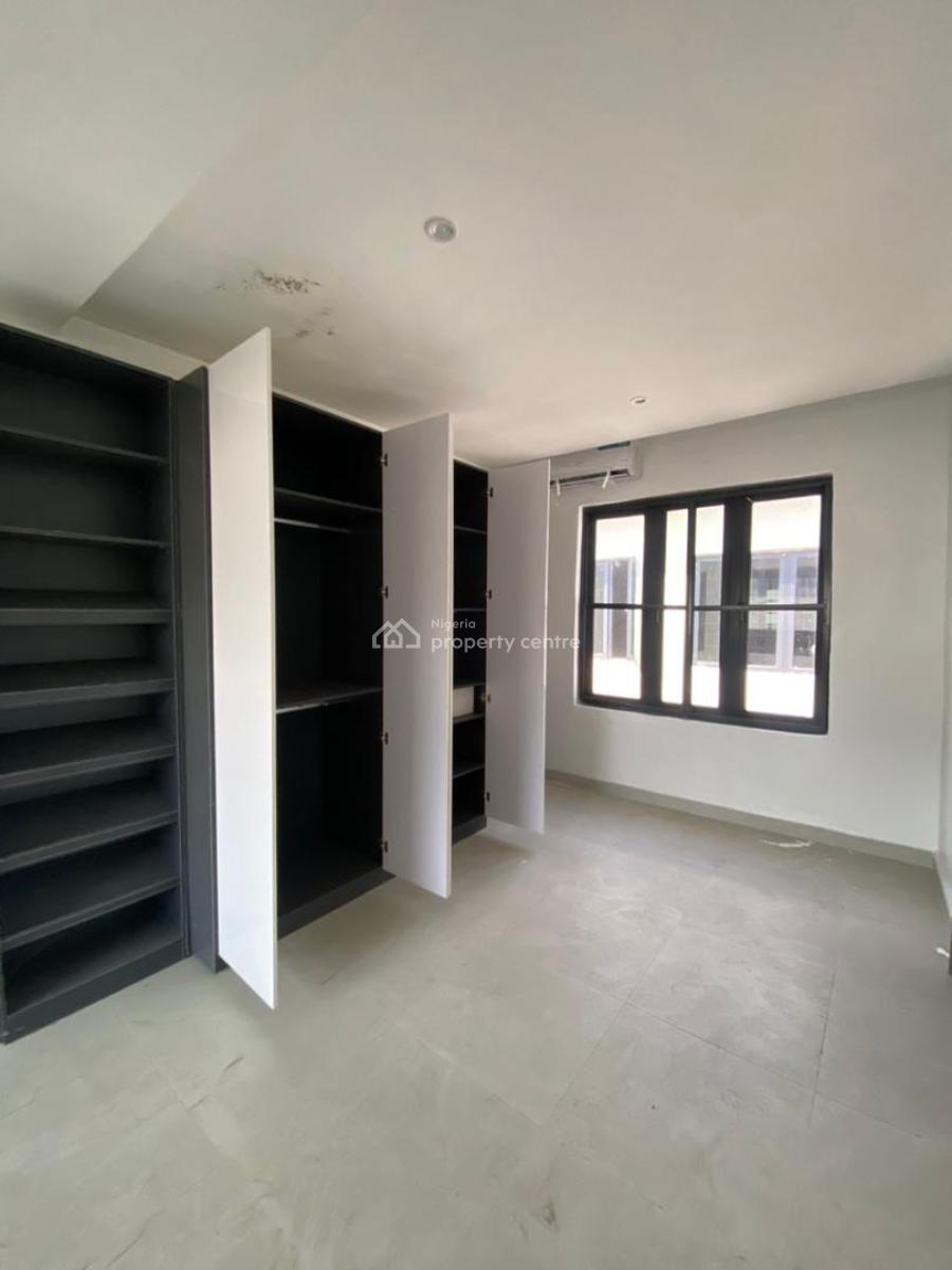 Gorgeous 4 Bedroom Terrace Duplex in a Gated Estate, Lekki Phase 1, Lekki, Lagos, House for Sale