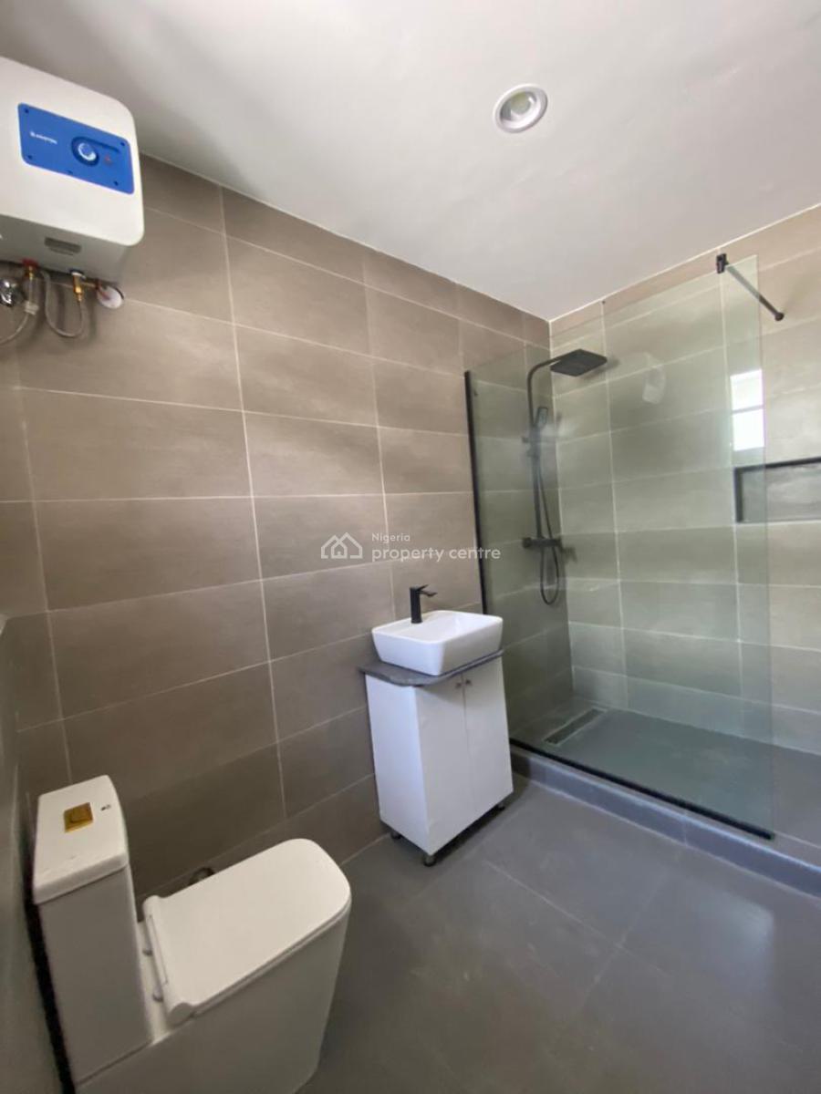 Gorgeous 4 Bedroom Terrace Duplex in a Gated Estate, Lekki Phase 1, Lekki, Lagos, House for Sale