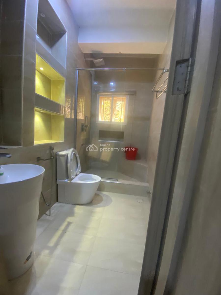 Fully Furnished Four(4) Bedrooms Terrace Duplex with Bq, Guzape District Abuja, Guzape District, Abuja, Terraced Duplex for Rent