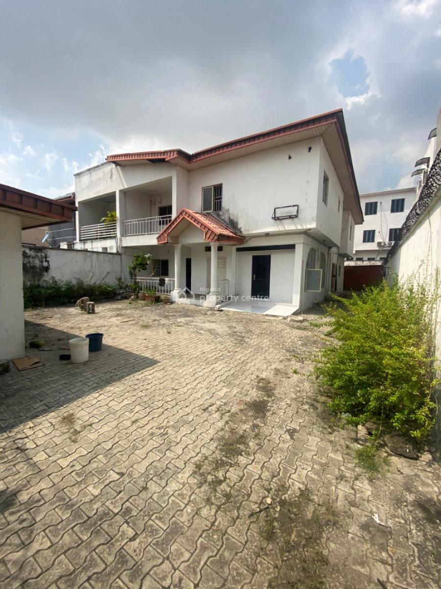 Five (5) Bedroom Self Compound Semi Detached Duplex, Lekki Phase 1, Lekki, Lagos, Semi-detached Duplex for Rent