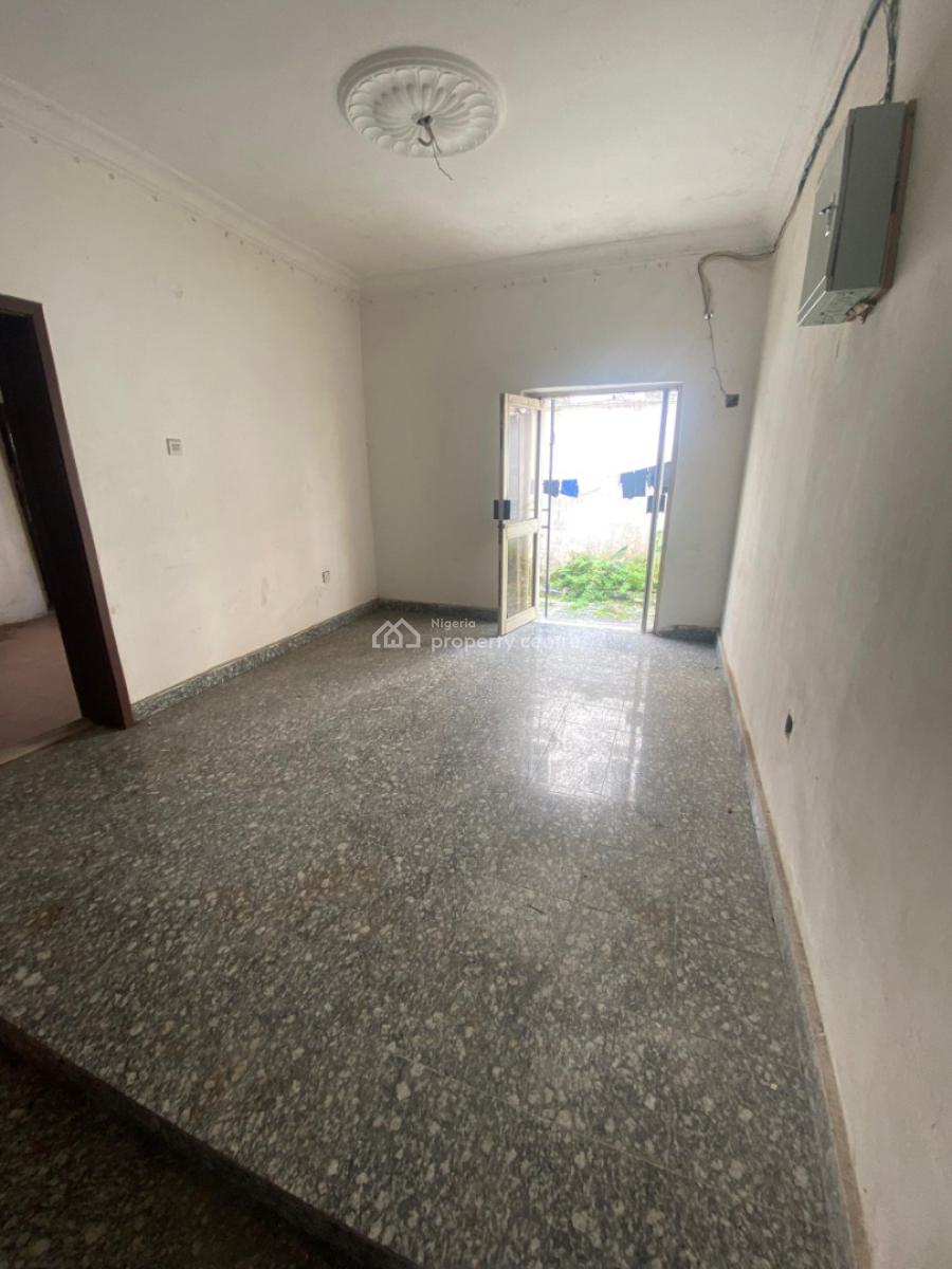 Five (5) Bedroom Self Compound Semi Detached Duplex, Lekki Phase 1, Lekki, Lagos, Semi-detached Duplex for Rent