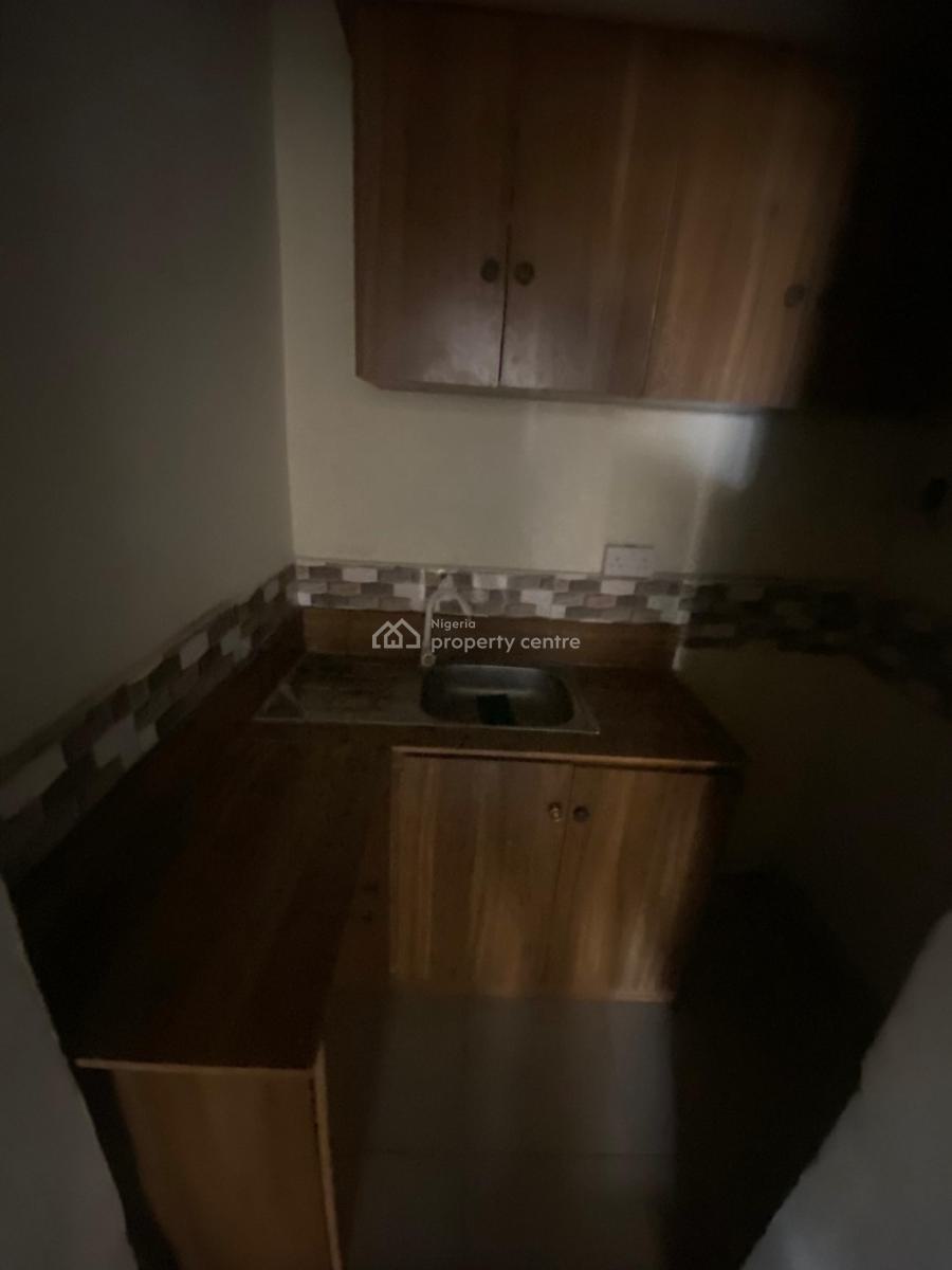 Five (5) Bedroom Self Compound Semi Detached Duplex, Lekki Phase 1, Lekki, Lagos, Semi-detached Duplex for Rent