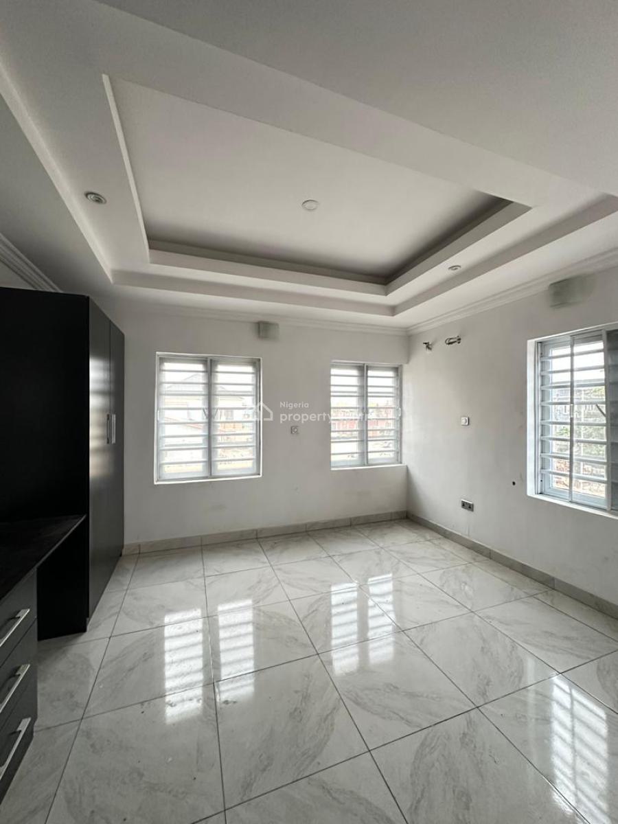 Beautiful 4 Bedroom Terrace Duplex with Bq., Ogudu, Ogudu, Lagos, Terraced Duplex for Sale