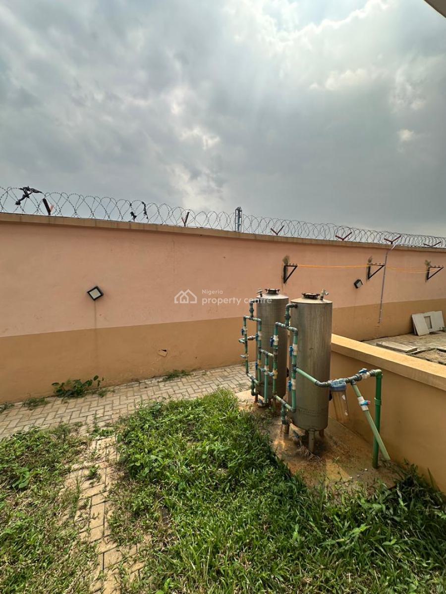 Beautiful 4 Bedroom Terrace Duplex with Bq., Ogudu, Ogudu, Lagos, Terraced Duplex for Sale