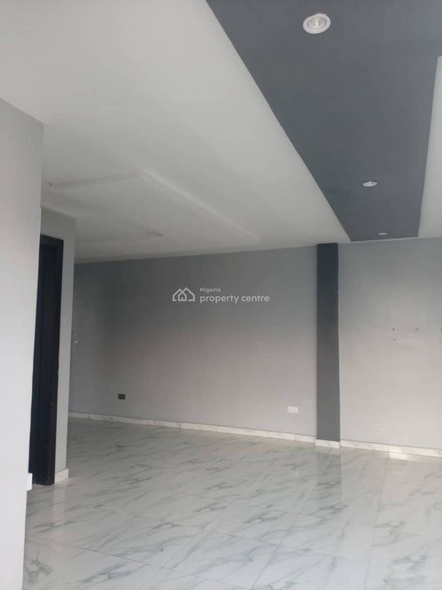 a Very Clean 2 Bedroom Flat / Apartment on The First Floor, Ologolo, Lekki, Lagos, Flat / Apartment for Sale