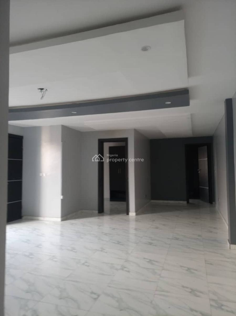 a Very Clean 2 Bedroom Flat / Apartment on The First Floor, Ologolo, Lekki, Lagos, Flat / Apartment for Sale