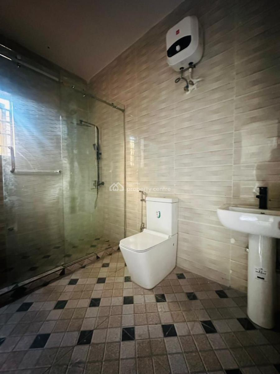 Lovely 4 Bedroom Semi Detached Duplex with Bq, Magodo Phase 1, Gra Phase 1, Magodo, Lagos, Semi-detached Duplex for Sale