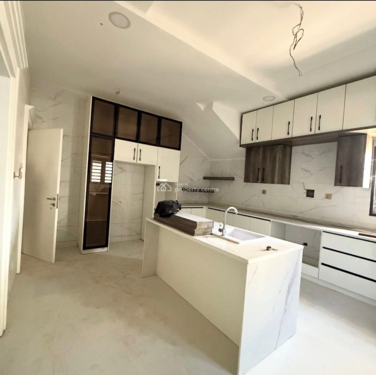 7 Bedroom Detached Duplex, Asokoro District, Abuja, Detached Duplex for Sale