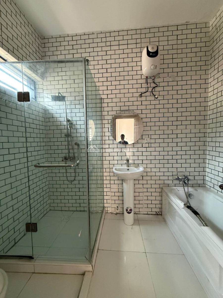 4-bedroom Semi-detached Duplex with Bq, Ikota, Lekki, Lagos, Semi-detached Duplex for Sale