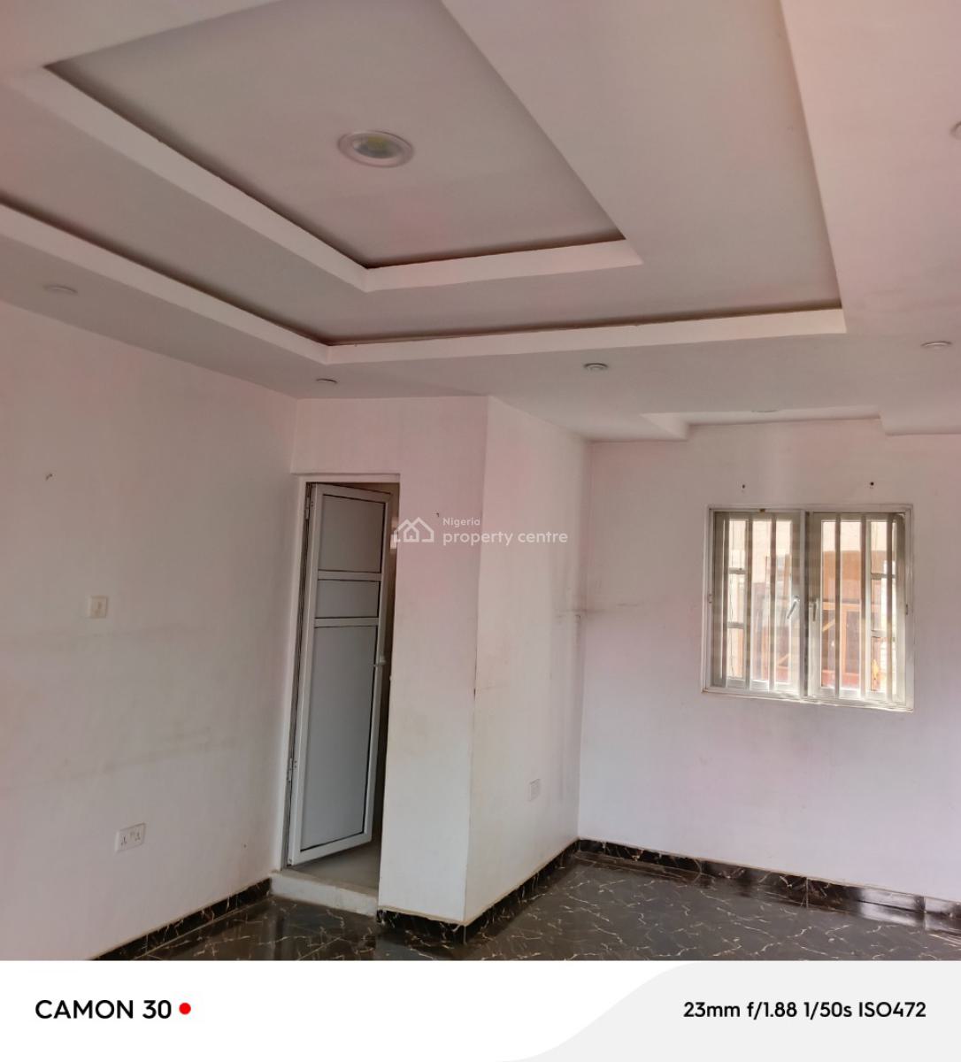 Good Looking 2 Bedroom Upstairs in a Calm Estate, Isheri By Bucknor Estate, Isolo, Lagos, Flat / Apartment for Rent