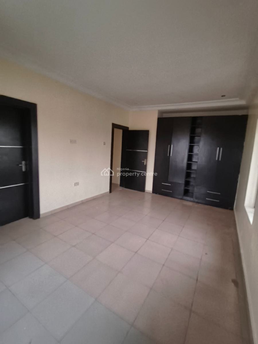 Clean 3 Bedroom Apartment in Cool Area, Mobil Road, Ajah, Lagos, Flat / Apartment for Rent