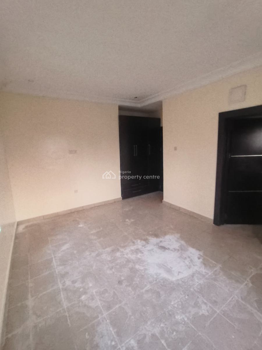 Clean 3 Bedroom Apartment in Cool Area, Mobil Road, Ajah, Lagos, Flat / Apartment for Rent
