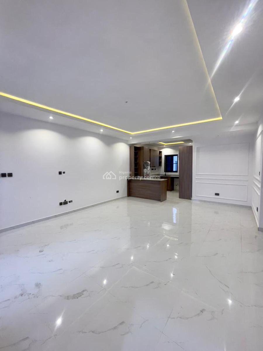 Absolutely Decent 2 Bedroom Apartment with Gym, Ikate, Lekki, Lagos, Flat / Apartment for Sale