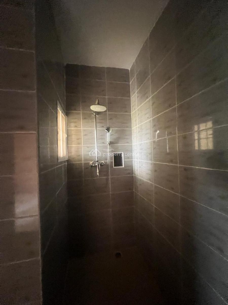 Amazingly Built 4 Bedroom Terrace Duplex, Guzape District, Abuja, Terraced Duplex for Sale